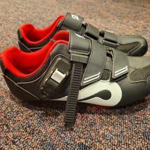 Peloton Shoes size 40